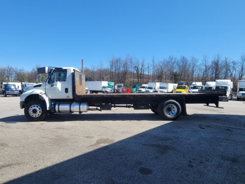 2017 Durastar 4300 - Image 5