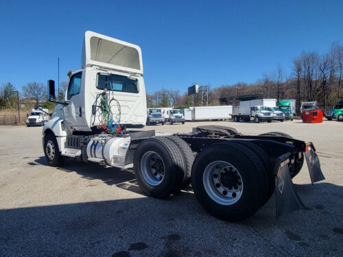 2019 LT Series 625 - Image 6