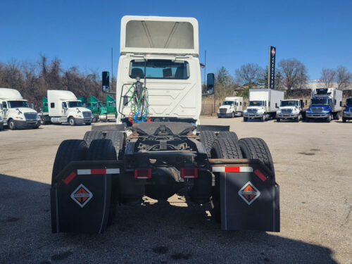 2019 LT Series 625 - Image 7