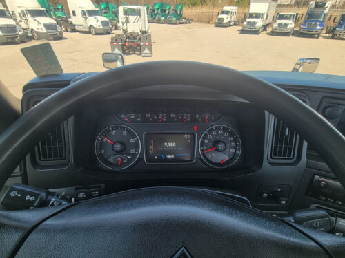 2019 LT Series 625 - Image 10