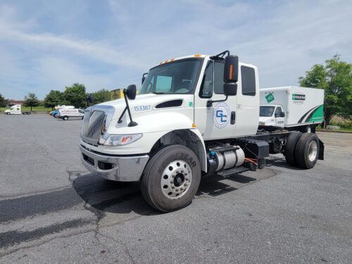 2019 Durastar 4400 - Image 2