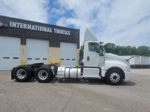 2019 LT Series 625 - Image 9