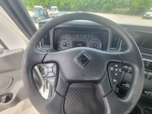 2019 LT Series 625 - Image 11