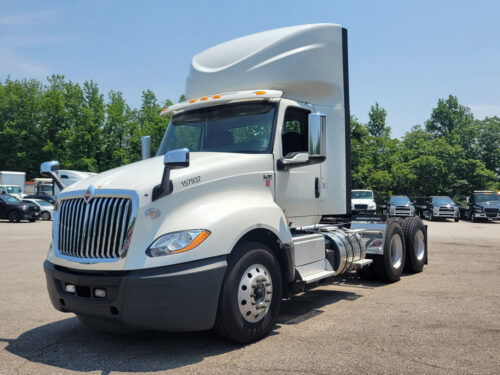 2020 LT Series 625 - Image 4