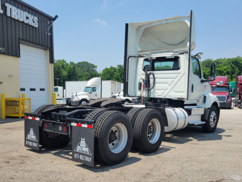 2020 LT Series 625 - Image 8