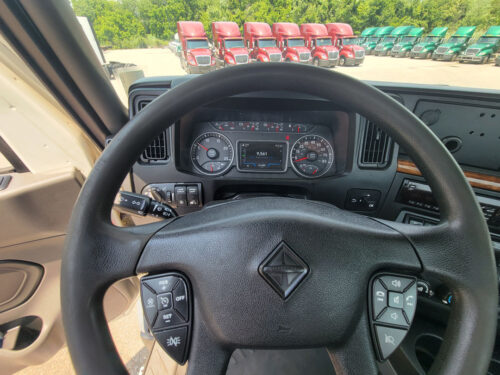 2020 LT Series 625 - Image 11
