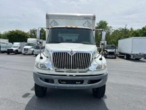 2019 Durastar 4300 - Image 3