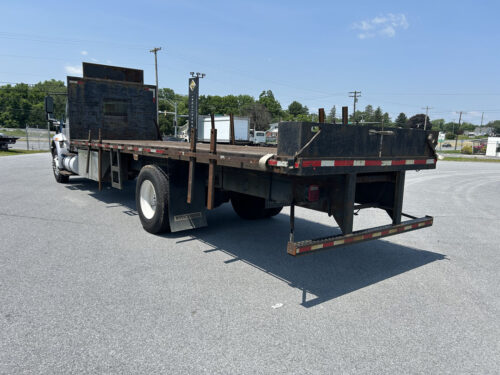 2018 Durastar 4300 - Image 6