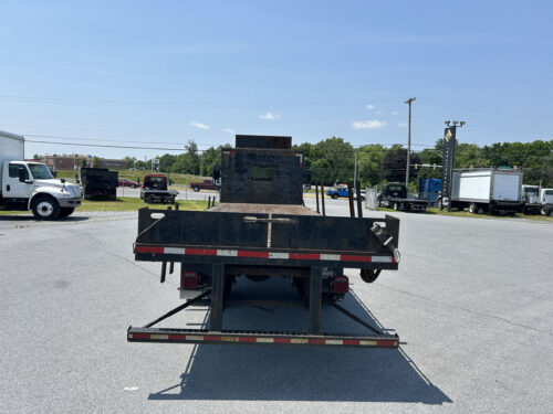 2018 Durastar 4300 - Image 7