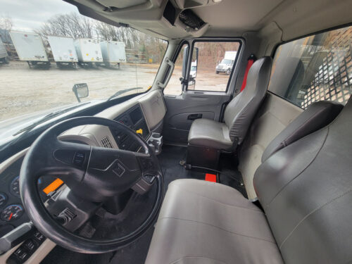 2019 International Durastar 4300 - Image 10