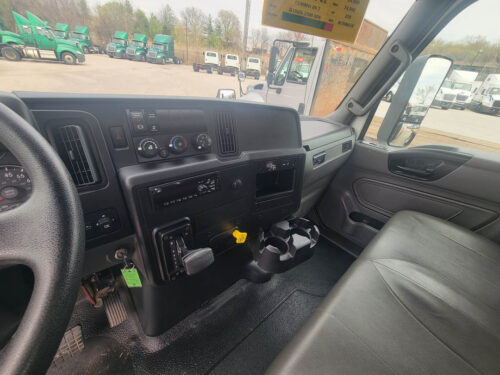 2020 International MV Series  607 - Image 12