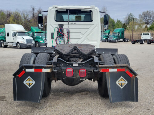 2018 International Durastar 4400 - Image 7