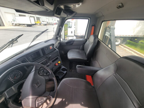 2020 LT Series 625 - Image 6