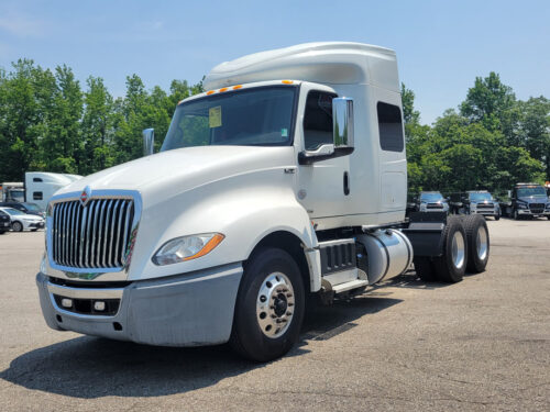 2019 International LT Series 625 | 151297