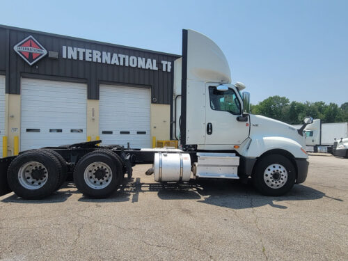2020 International LT Series 625 | 157997 - Image 9