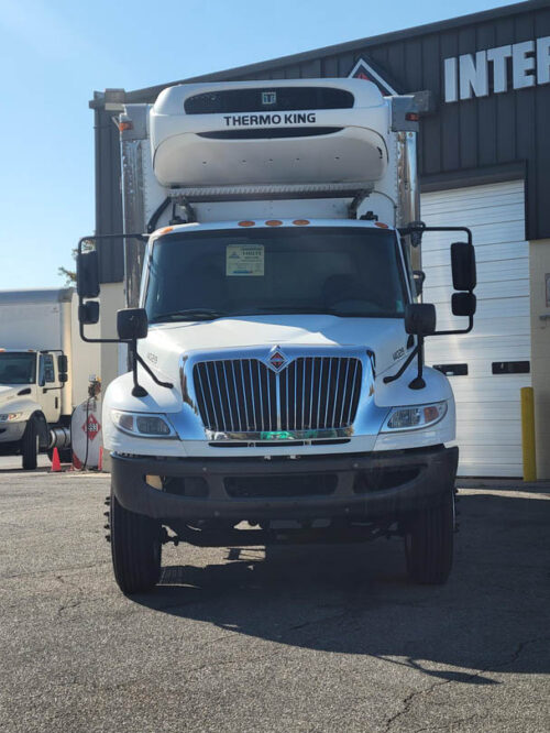 2016 International Durastar 4300 - Image 9