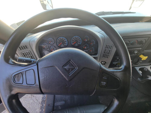 2016 International Durastar 4300 - Image 11