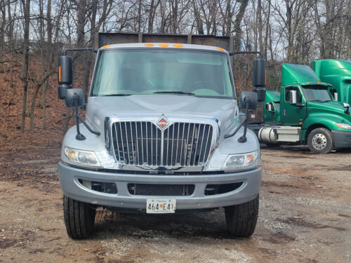 2019 International Durastar 4300 - Image 9