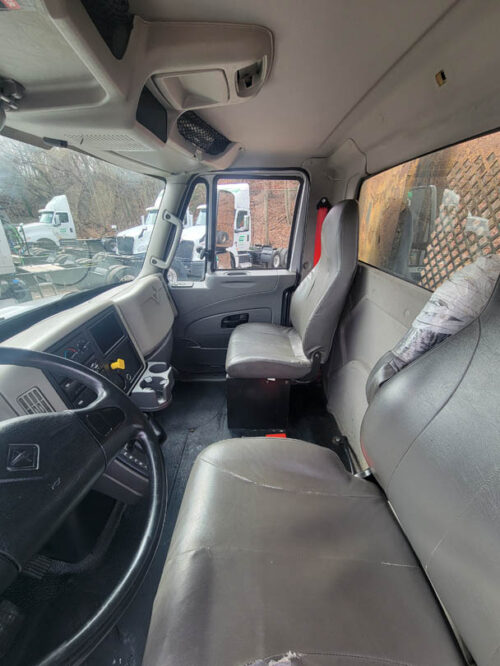 2019 International Durastar 4300 - Image 10