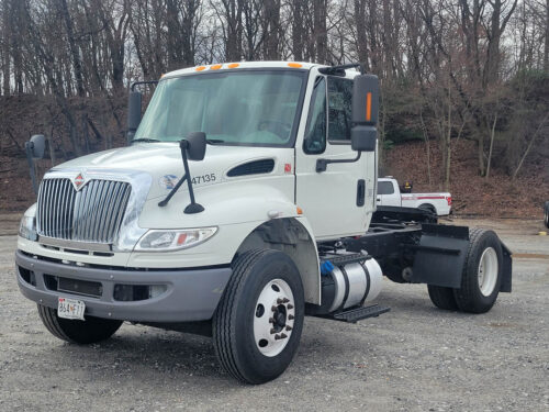 2018 International Durastar 4400 | 147135
