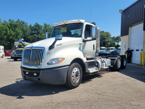 2020 International LT Series 625 | 154595