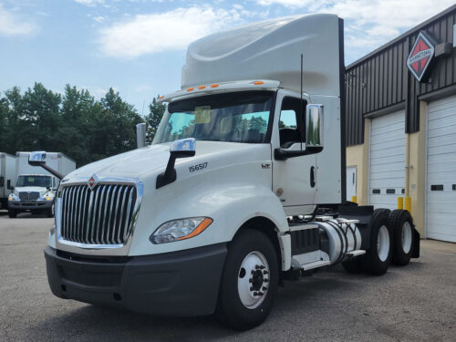 2020 International LT Series 625 | 156517