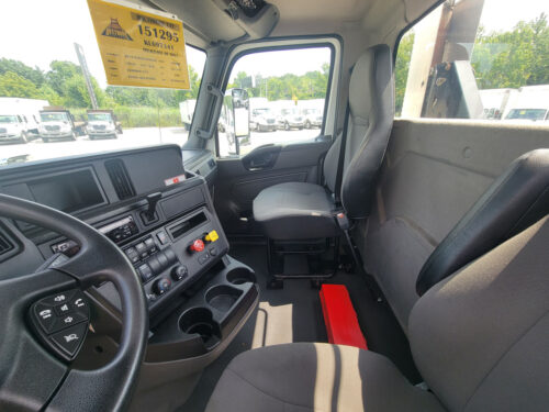 2019 International LT Series 625 | 151295 - Image 10