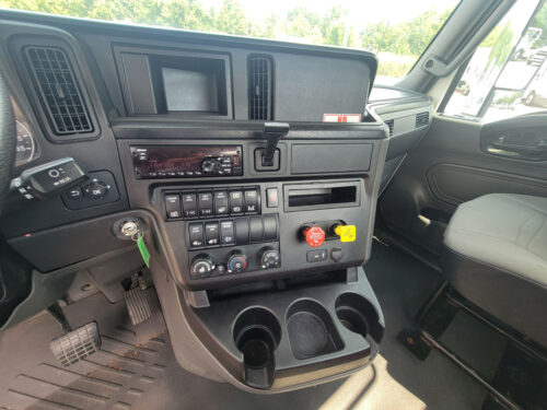2019 International LT Series 625 | 151295 - Image 12