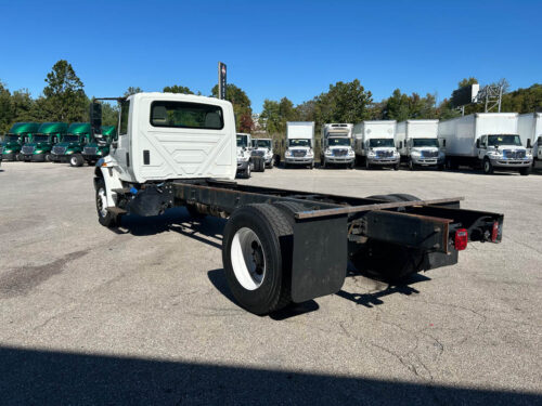 2018 International Durastar 4300 - Image 6