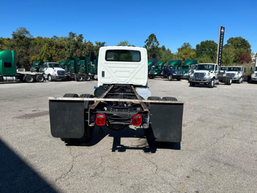 2018 International Durastar 4300 - Image 7