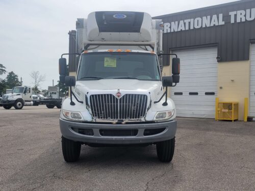 2018 International Durastar 4300 | 147487 - Image 3
