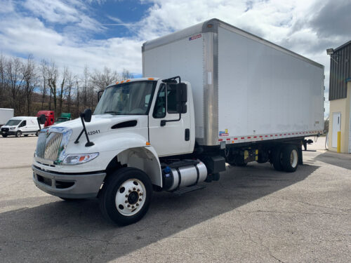 2017 International Durastar 4300 | 142041