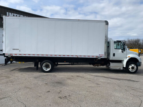 2017 International Durastar 4300 | 142041 - Image 7