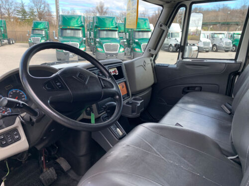 2017 International Durastar 4300 | 142041 - Image 8
